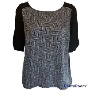 The Limited Women’s Black and White Blouse Size Small